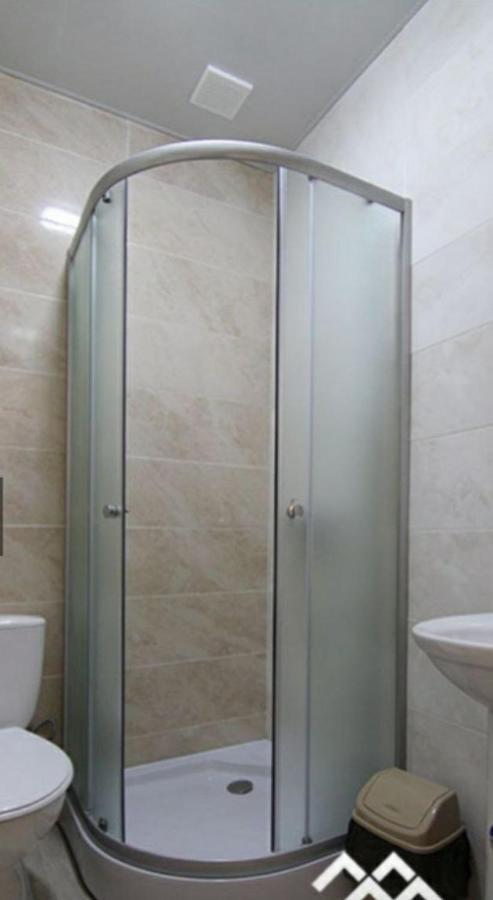 Гірка Hotel Skole Bagian luar foto