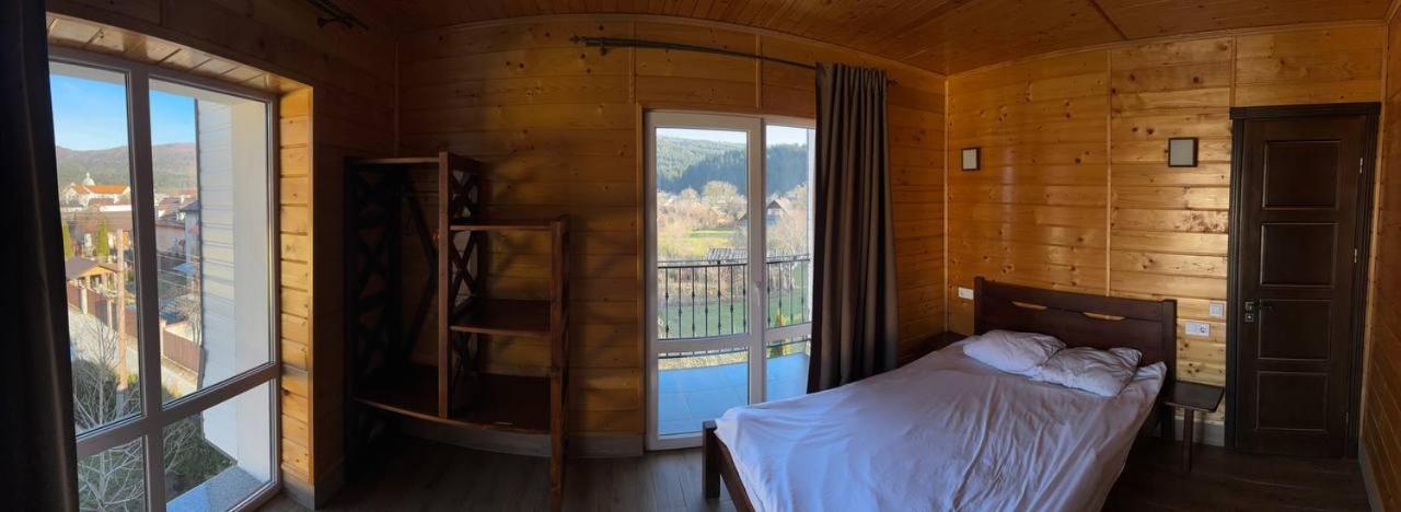 Гірка Hotel Skole Bagian luar foto
